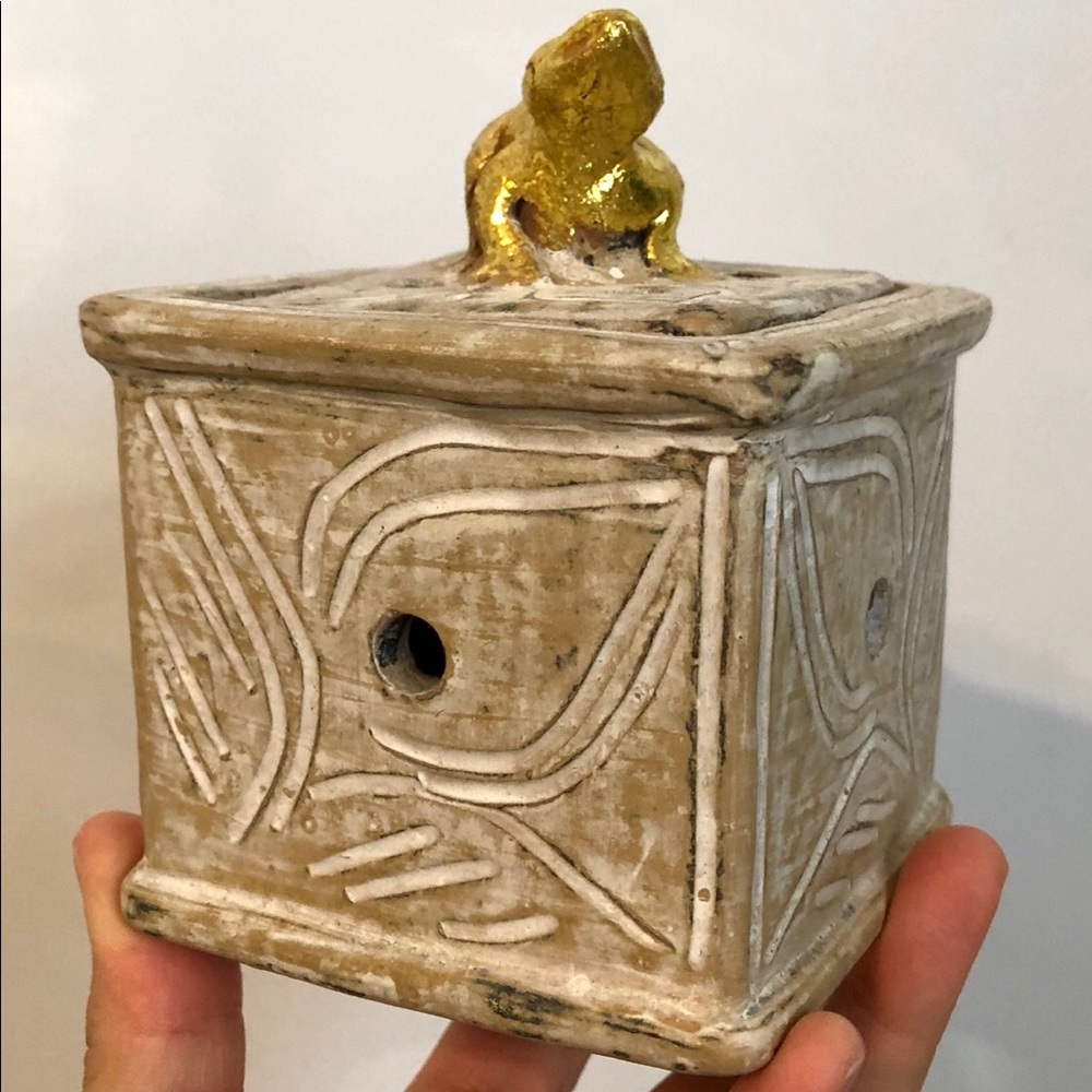 🔥24HourSale🔥Antique-look Box with Lid [NWOT]